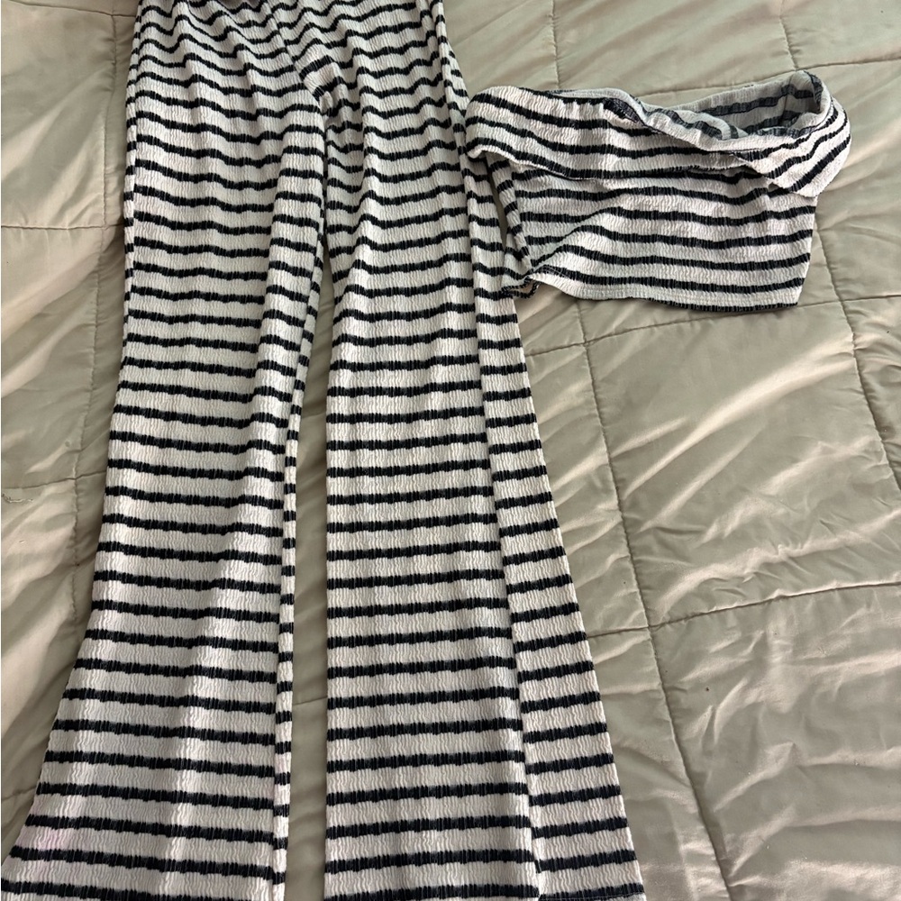 Timing Monochrome Striped Ensemble